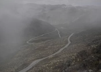 “La carretera significa también una cicatriz”